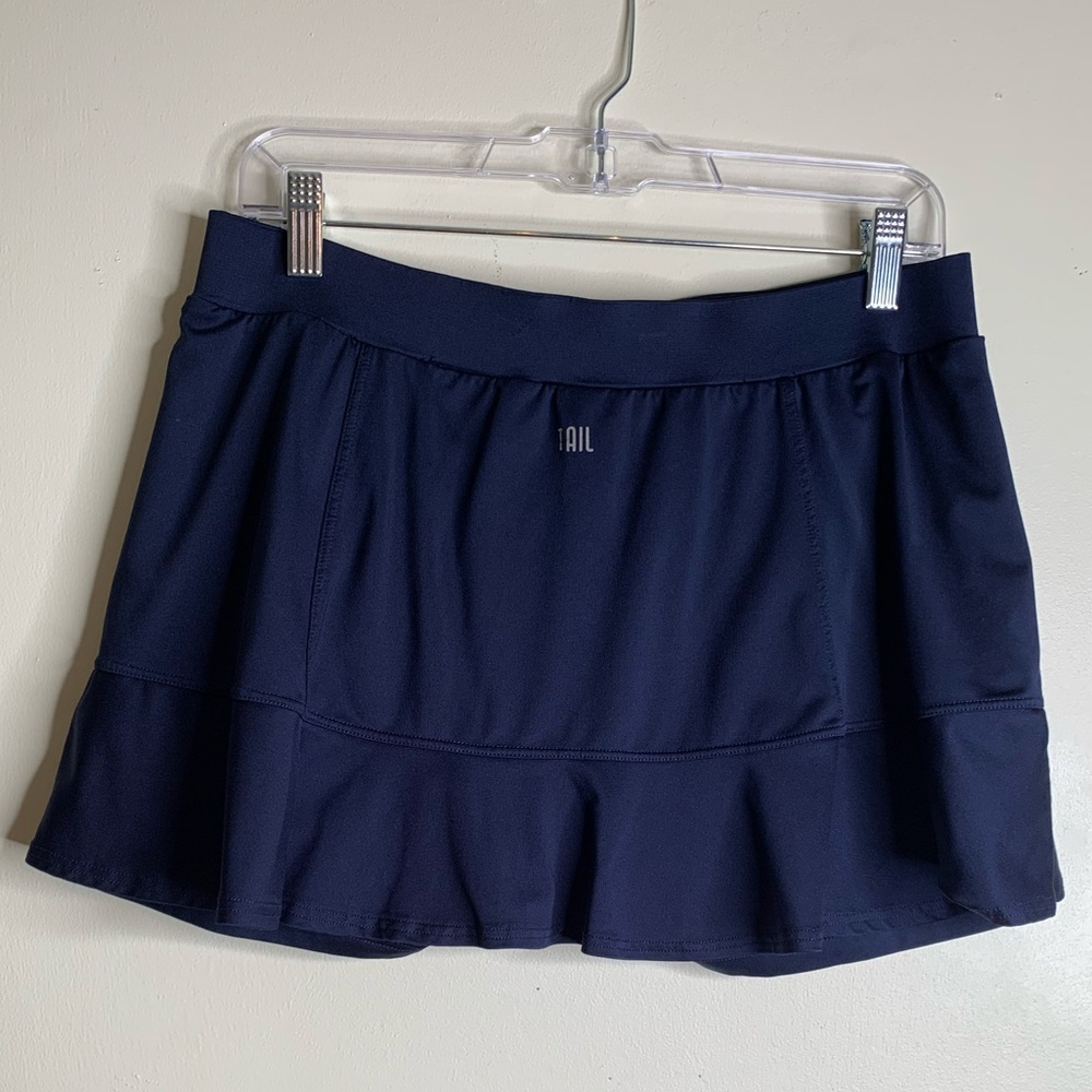 Tail Solid Navy Ruffled Bottom Skort Sz M - image 2